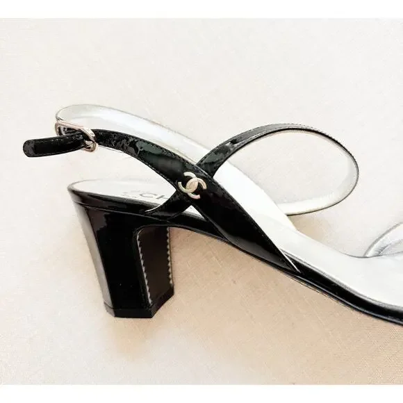 CHANEL Sandals Patent CC Logo - Picture 3 of 8